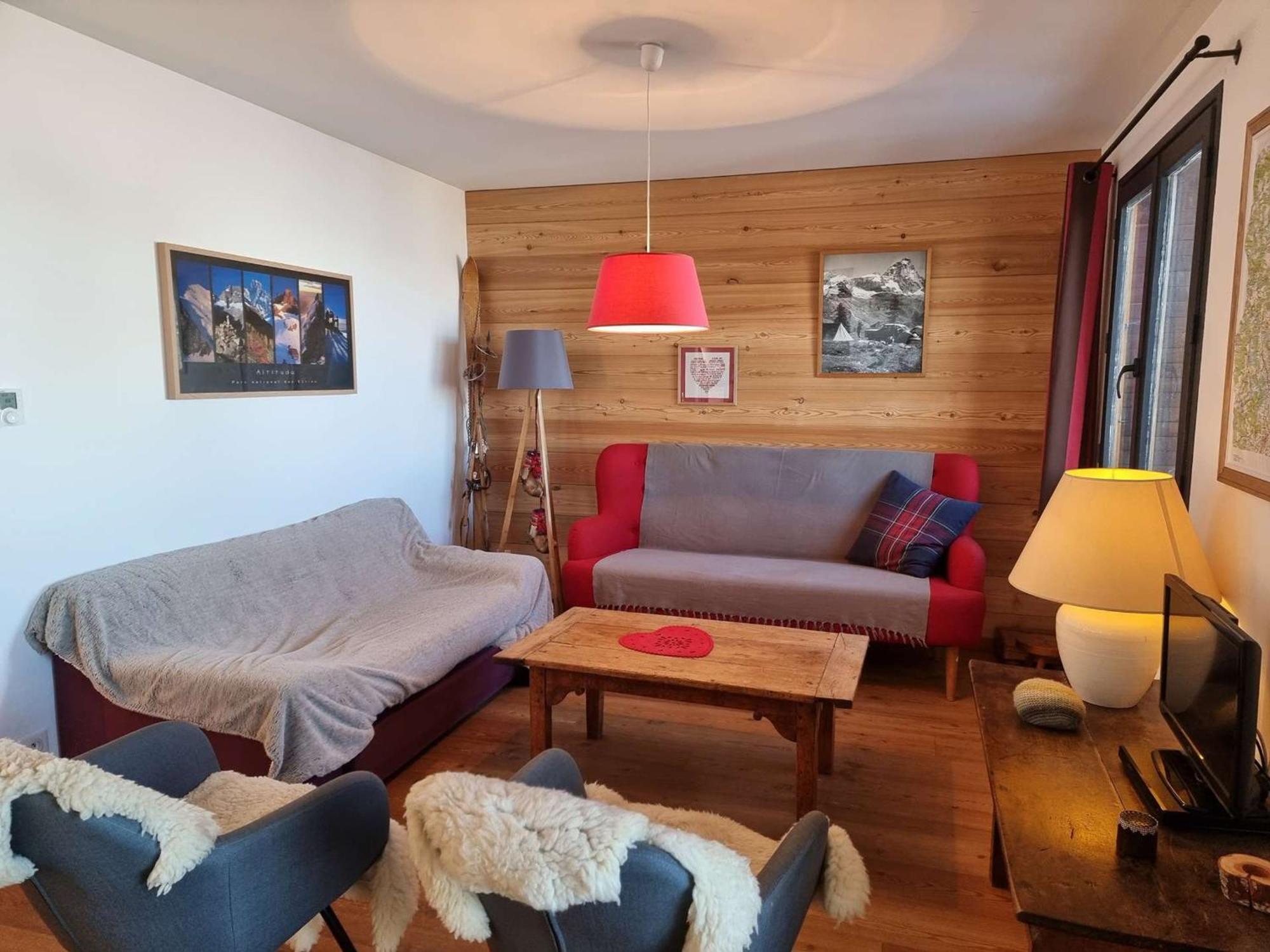 Chalet Renove Pour 9 Pers Avec Animaux Admis, St Michel De Chaillol - Fr-1-393-132